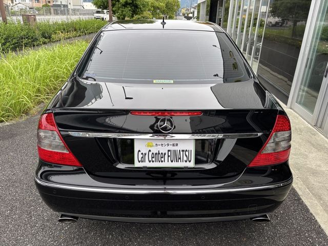 MERCEDES BENZ MERCEDES BENZ E class sedan 2008