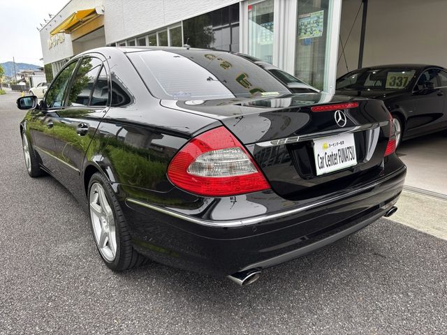 MERCEDES BENZ MERCEDES BENZ E class sedan 2008