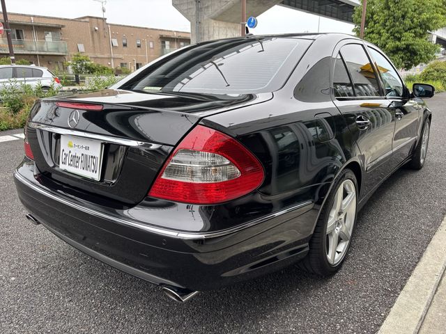 MERCEDES BENZ MERCEDES BENZ E class sedan 2008