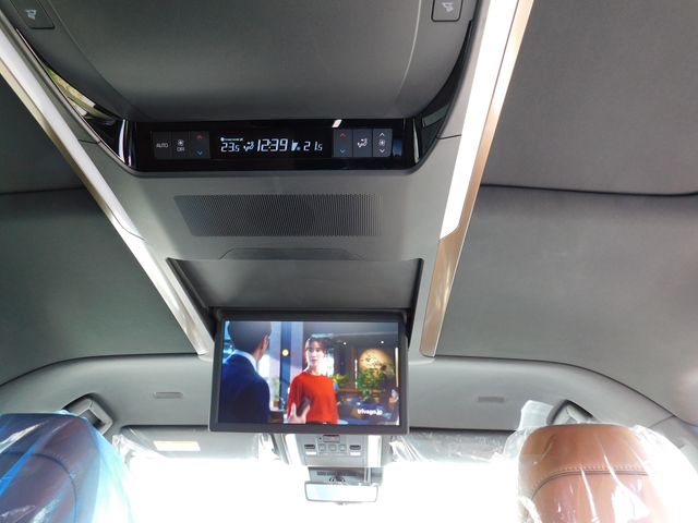 TOYOTA VELLFIRE  HYBRID 4WD 2024