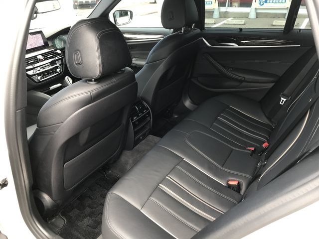 BMW BMW 5series TOURING 2020