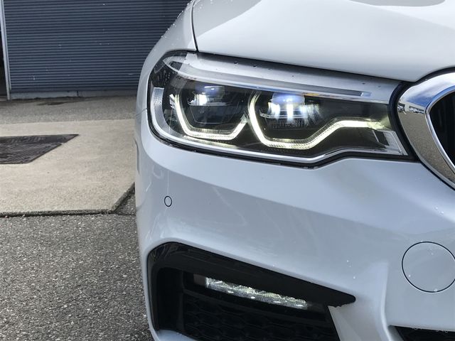 BMW BMW 5series TOURING 2020