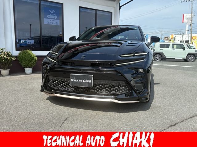 TOYOTA CROWN SPORT 2024