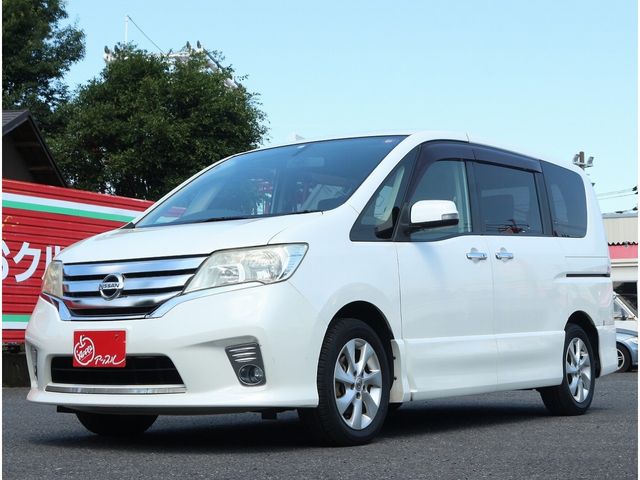 NISSAN SERENA  WG 2011