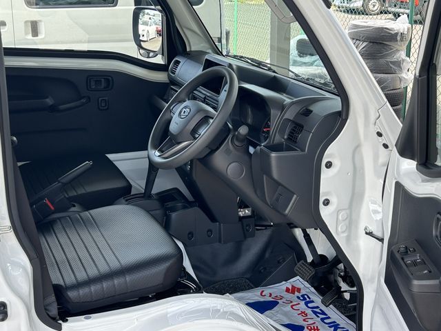 DAIHATSU HIJET truck 2025