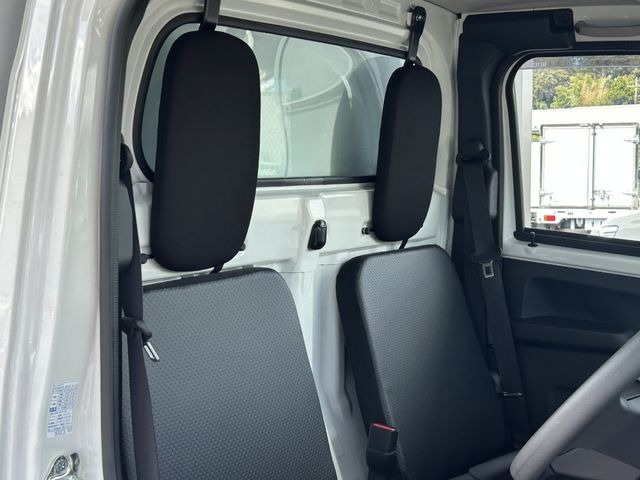 DAIHATSU HIJET truck 2025