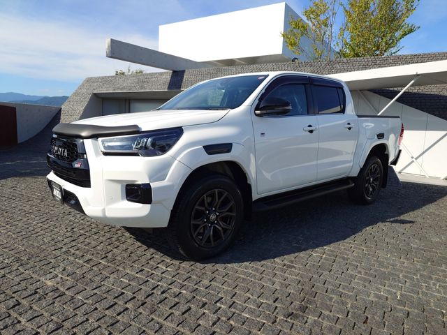 TOYOTA HILUX 4WD 2023