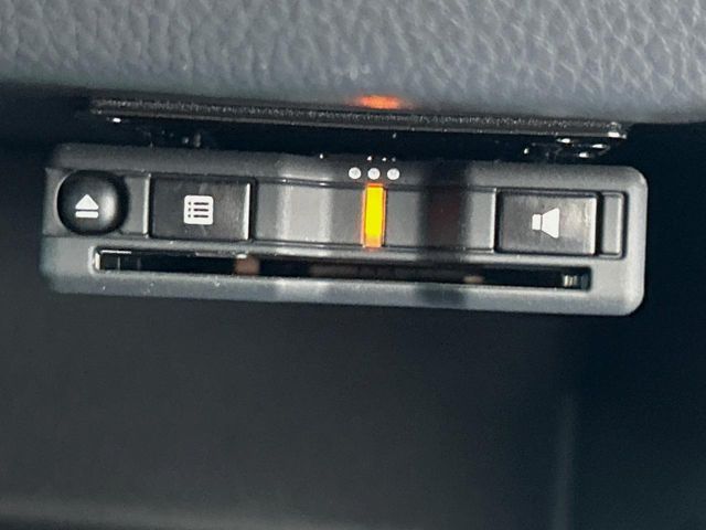 MITSUBISHI eK custom 2017