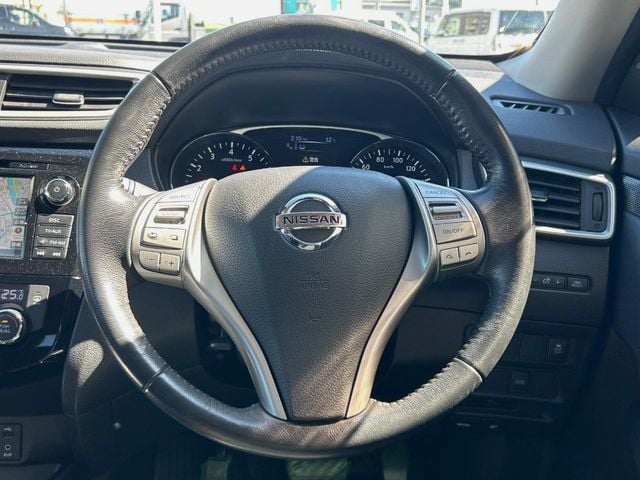 NISSAN X-TRAIL 4WD 2015