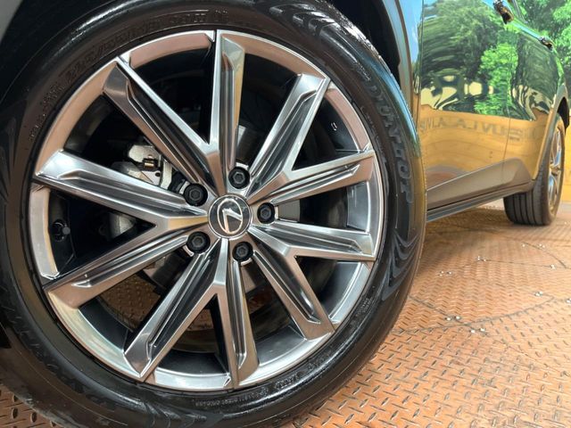 TOYOTA LEXUS LBX 2024