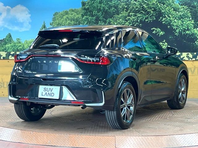 TOYOTA LEXUS LBX 2024