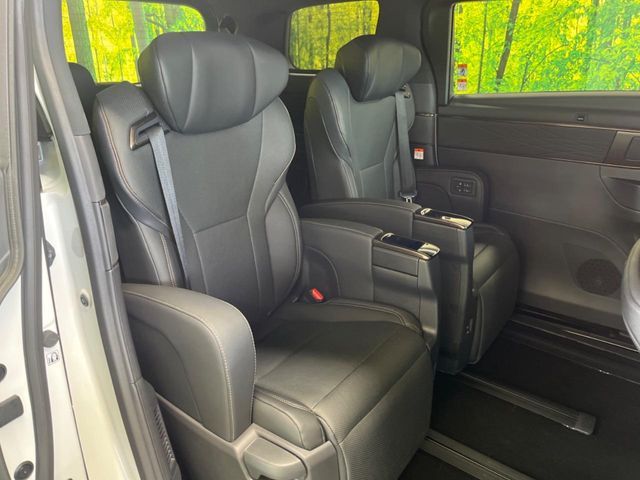 TOYOTA ALPHARD hybrid 2024