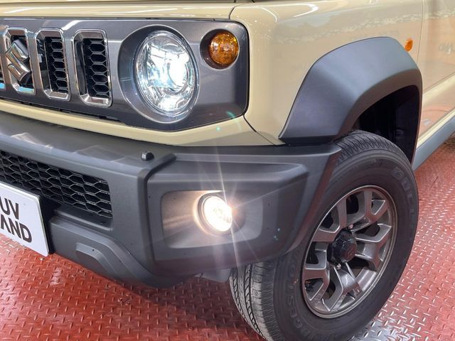 SUZUKI JIMNY NOMADE 2025