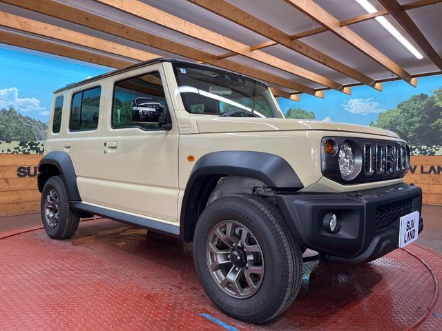 SUZUKI JIMNY NOMADE 2025