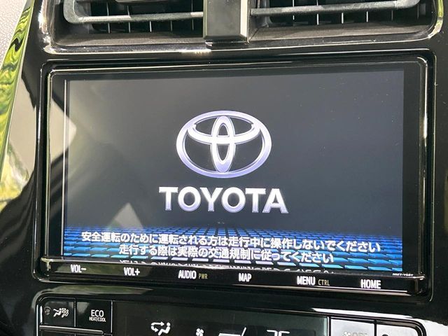 TOYOTA PRIUS 2017