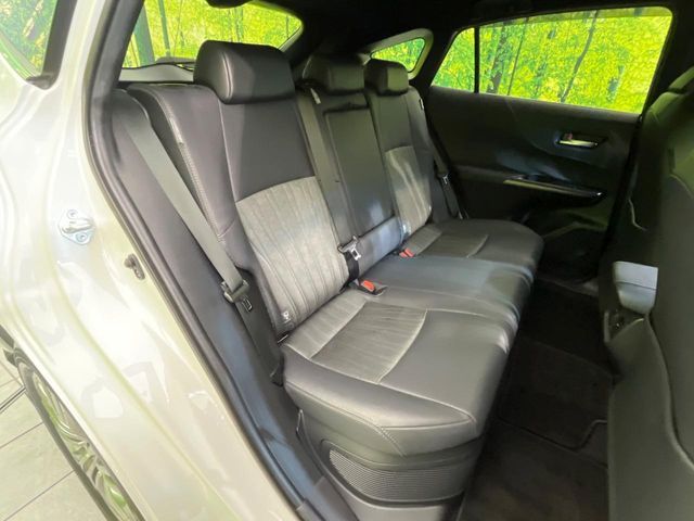 TOYOTA HARRIER HYBRID 2022