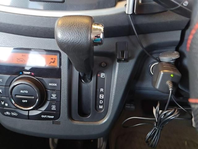 SUZUKI WAGON R STINGRAY 2013