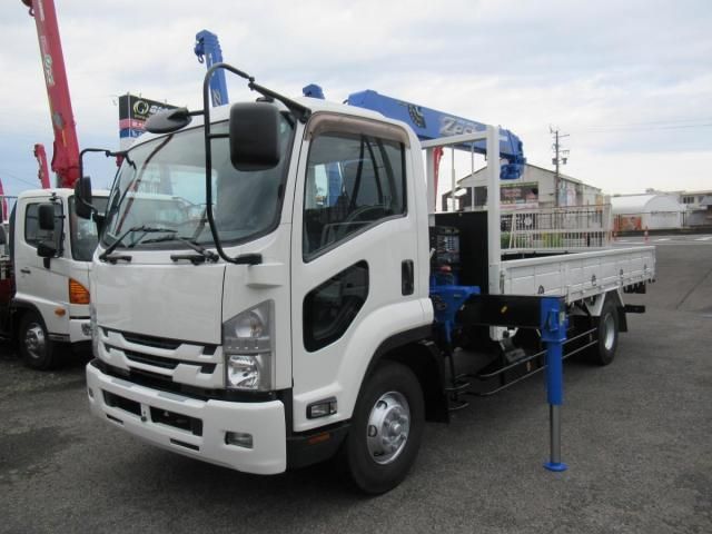 ISUZU FORWARD 2016
