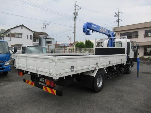ISUZU FORWARD 2016