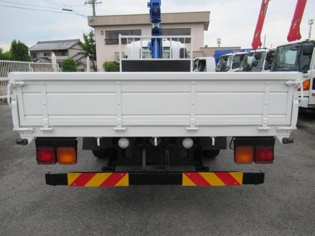 ISUZU FORWARD 2016