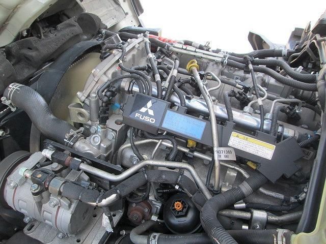 MITSUBISHI CANTER 2017