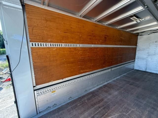 MITSUBISHI FUSOU FIGHTER 2014