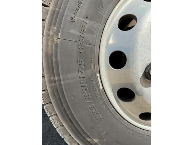 MITSUBISHI FUSOU FIGHTER 2014