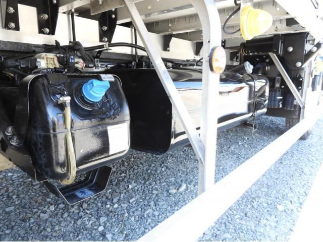 MITSUBISHI CANTER 2019