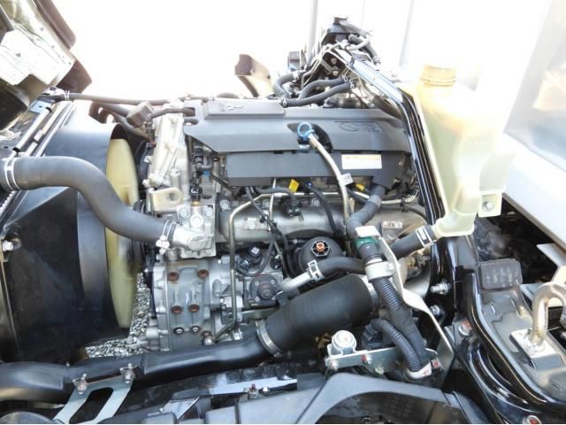 MITSUBISHI CANTER 2019