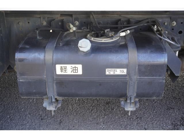 MITSUBISHI CANTER 2017