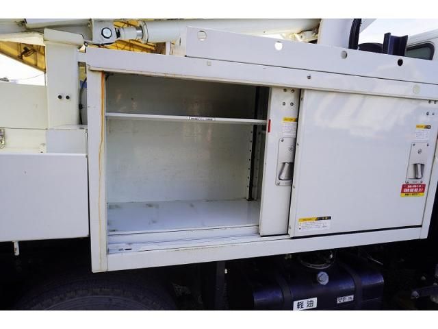 MITSUBISHI CANTER 2017