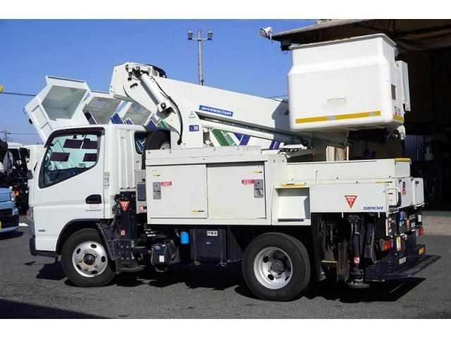 MITSUBISHI CANTER 2017