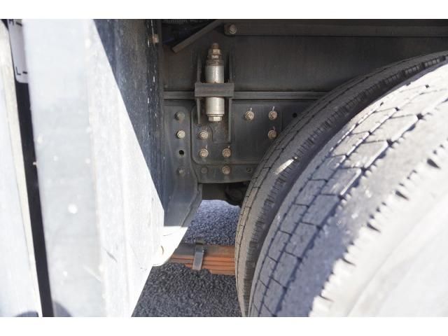 MITSUBISHI CANTER 2017