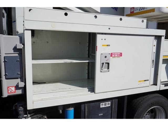 MITSUBISHI CANTER 2017