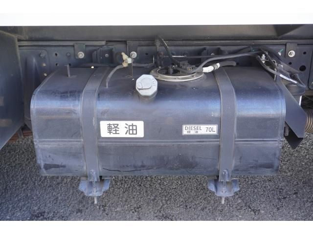 MITSUBISHI CANTER 2017