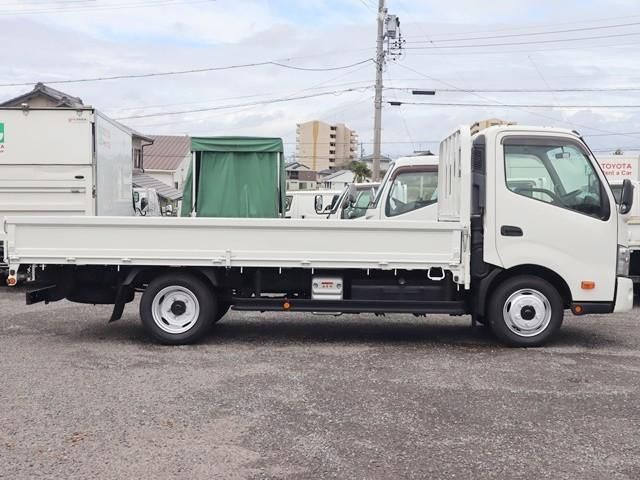 HINO DUTRO 2020