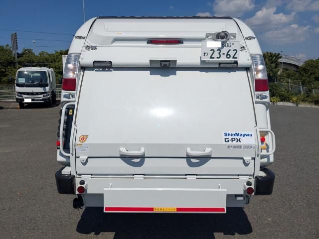 MITSUBISHI CANTER 2024