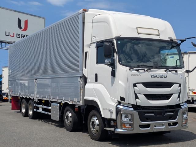 ISUZU GIGA 2024