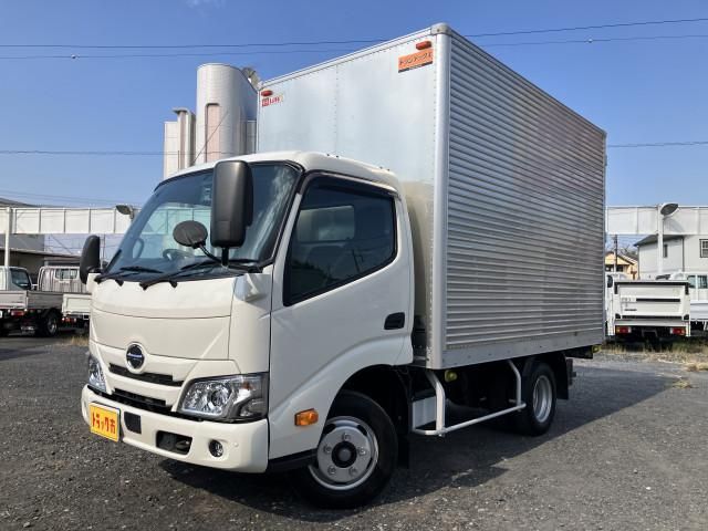 HINO DUTRO 2023