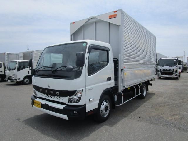 MITSUBISHI CANTER 2025