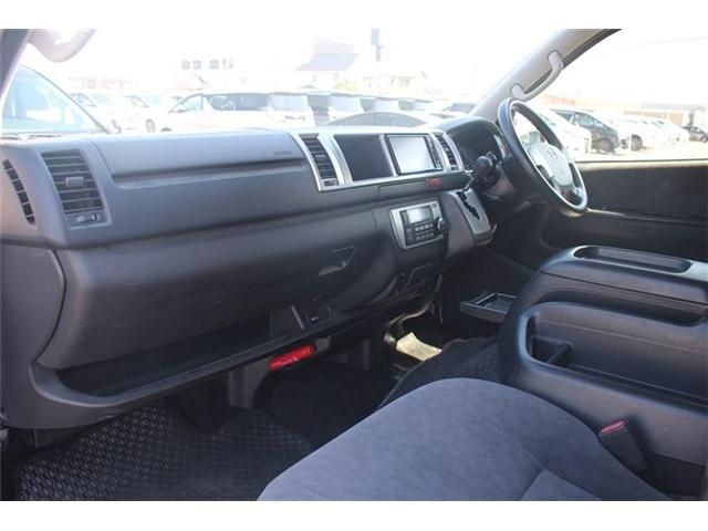 TOYOTA HIACE wagon 2018