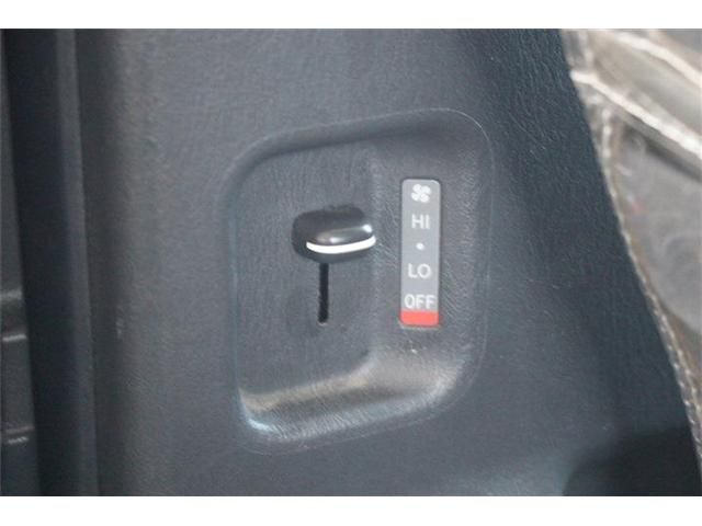 TOYOTA HIACE wagon 2018