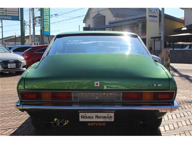 ISUZU 117 COUPE 1977