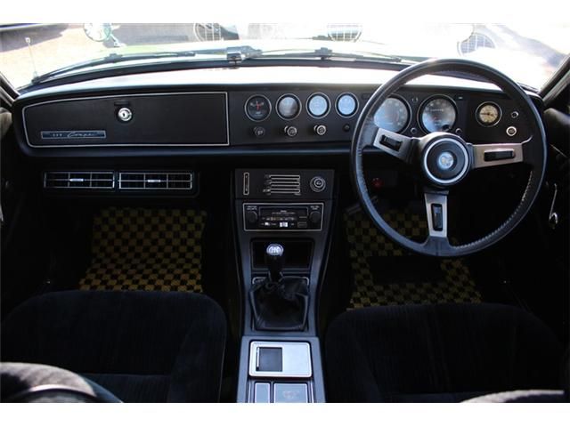 ISUZU 117 COUPE 1977