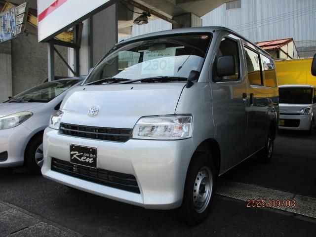 TOYOTA TOWNACE van 2WD 2025