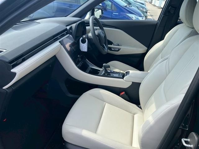 TOYOTA LEXUS LBX 2025