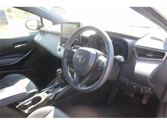 TOYOTA COROLLA sedan HYBRID 2019