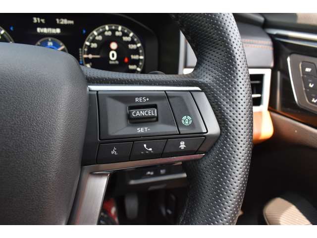 MITSUBISHI OUTLANDER PHEV 2024