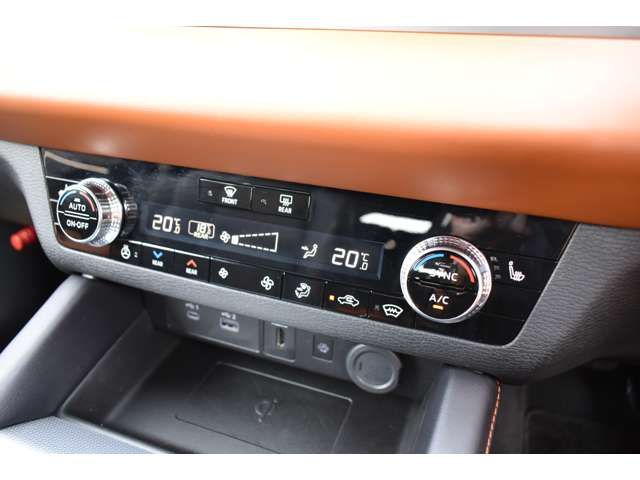 MITSUBISHI OUTLANDER PHEV 2024