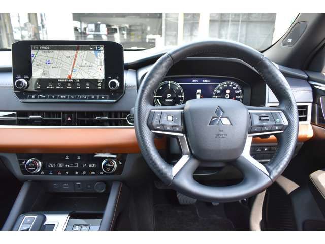 MITSUBISHI OUTLANDER PHEV 2024
